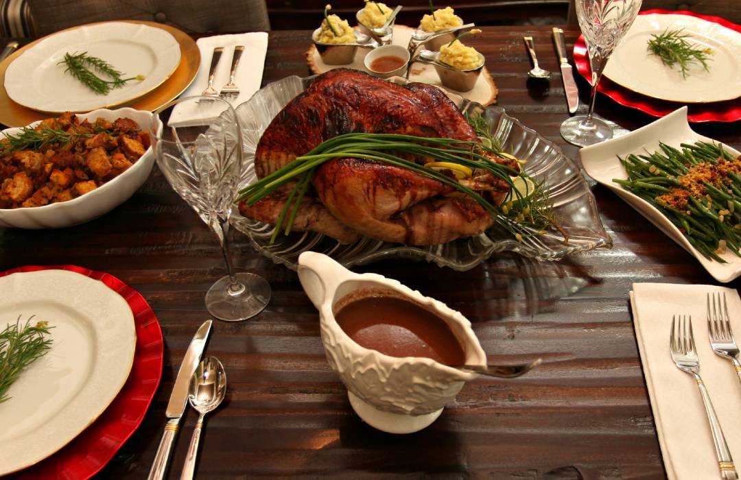 the 9 Secret Health Tips No One Will Give You for Thanksgiving.