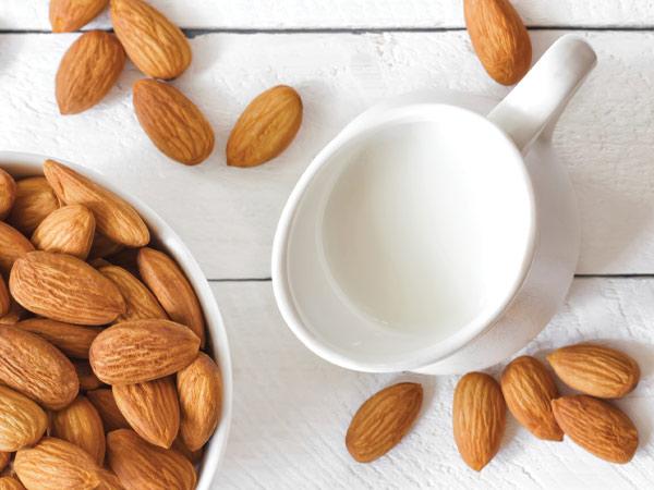 almond milk benefits