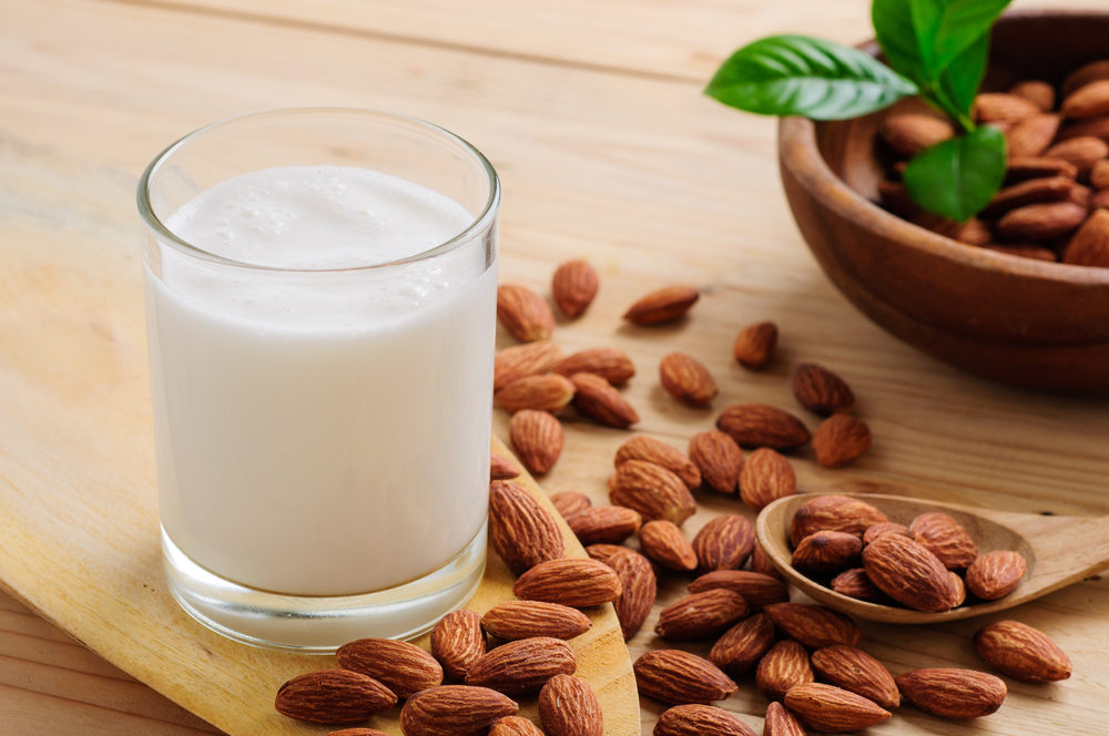 benefits of almond milk