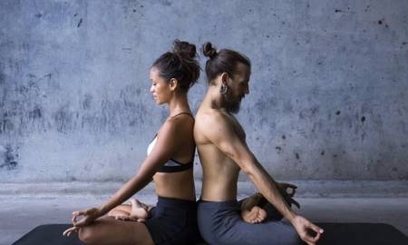 couples yoga poses