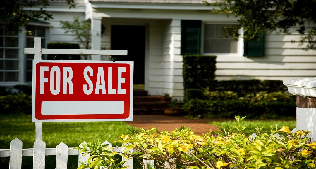 Creating a Healthy Nursery: Beyond the “For Sale” Sign The Top 5 Red Flags That Kill Home Appraisals
