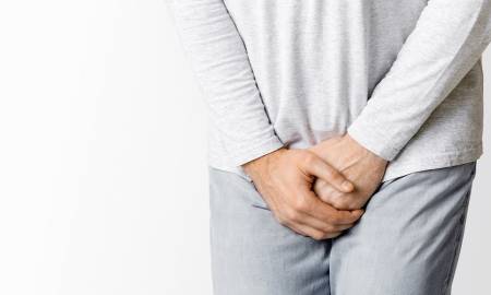 Testicular cancer explained: early symptoms, common causes, risk factors, and modern treatment options for better outcomes.