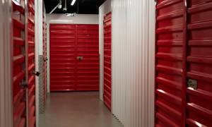 10x10 storage unit