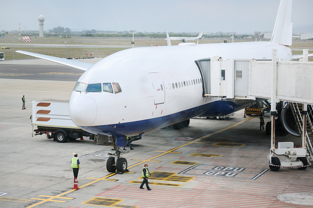 united airlines flight ua770 emergency diversion