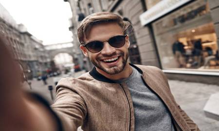 4 Steps to a Camera-Ready Smile for Confident Public Speaking