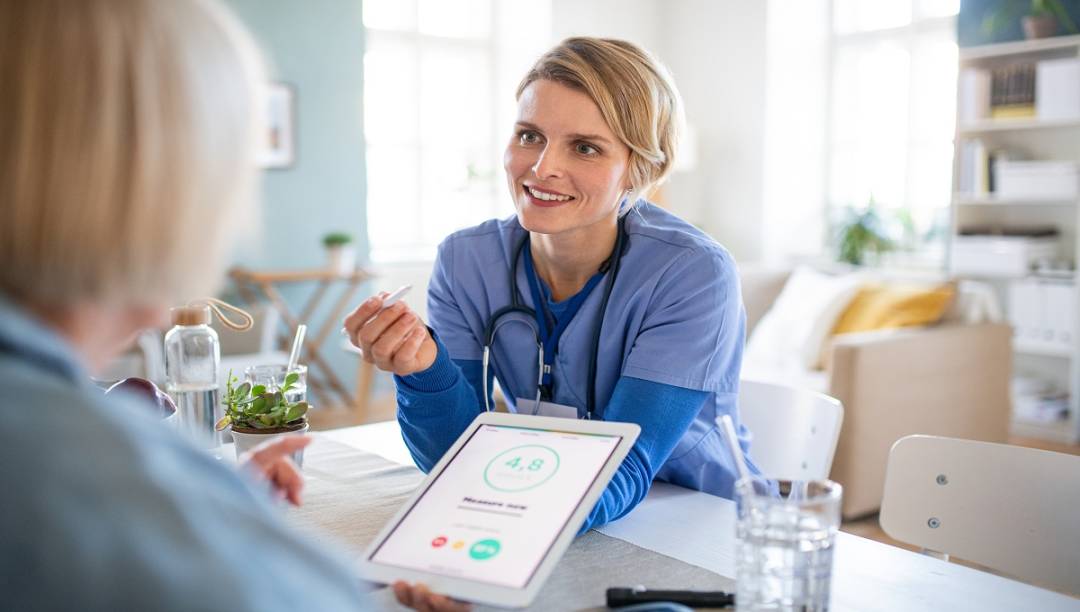 Best Practices In Staying Connected With Patients Between Appointments