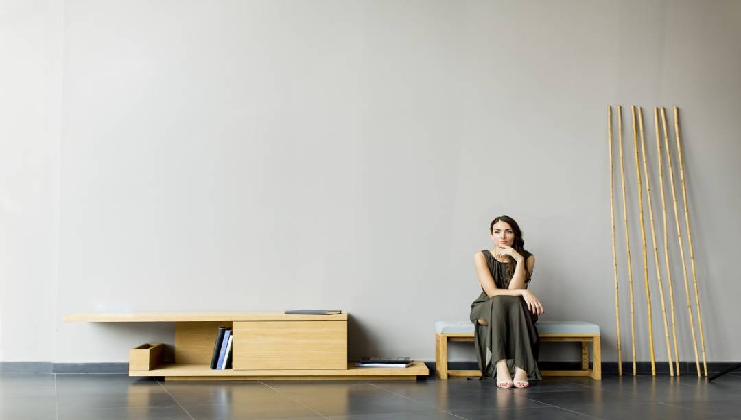 How Modern Designs Blend Comfort With Storage-Friendly Shapes