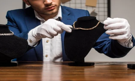Importance of Trusted Sellers When Purchasing Men's Gold Chains Online