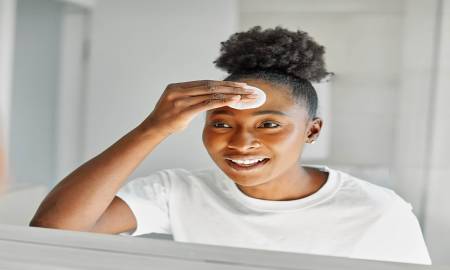 Skincare Habits That Help Prevent Breakouts