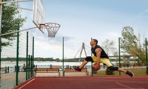 Zuyomernon System Basketball: Positionless Play & Fluid Spacing