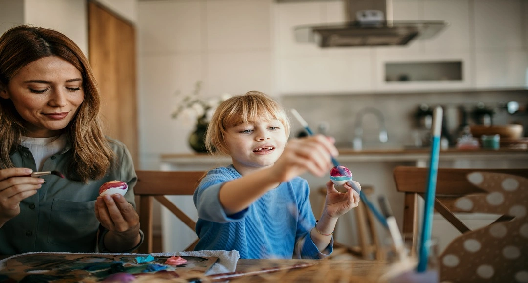 Weekend DIY Projects to Do With Your Kids This Summer