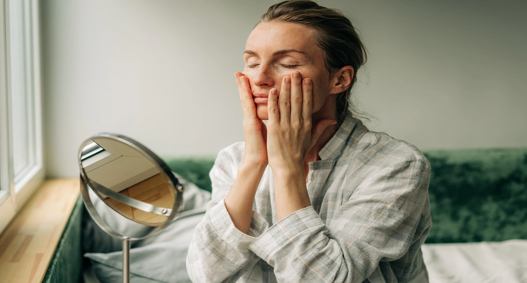 How Stress, Sleep, and Daily Habits Affect Skin Health
