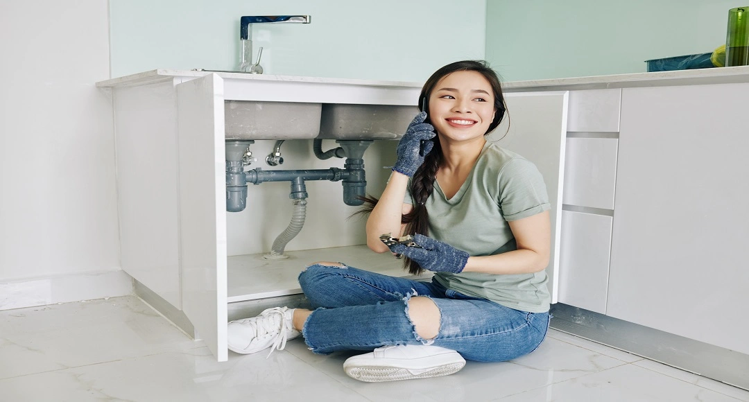 Plumbing Problems You Should Never Ignore (And When to Stop DIY-ing)