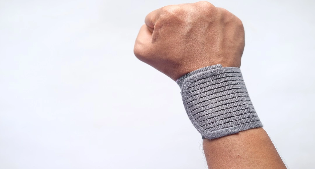 Sweat Bands for Wrists: How to Choose the Right Pair