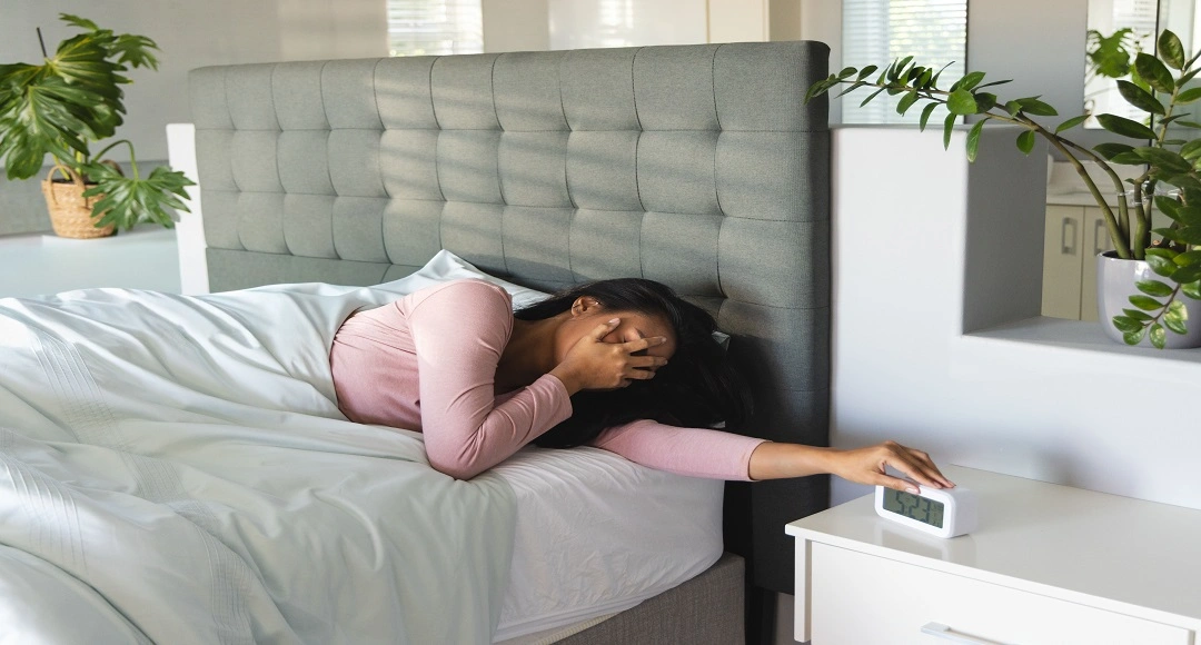 What Happens to Your Sleep When Your Mattress Traps Heat?