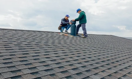 How Roof Replacement Contractors Evaluate the Entire Roofing System