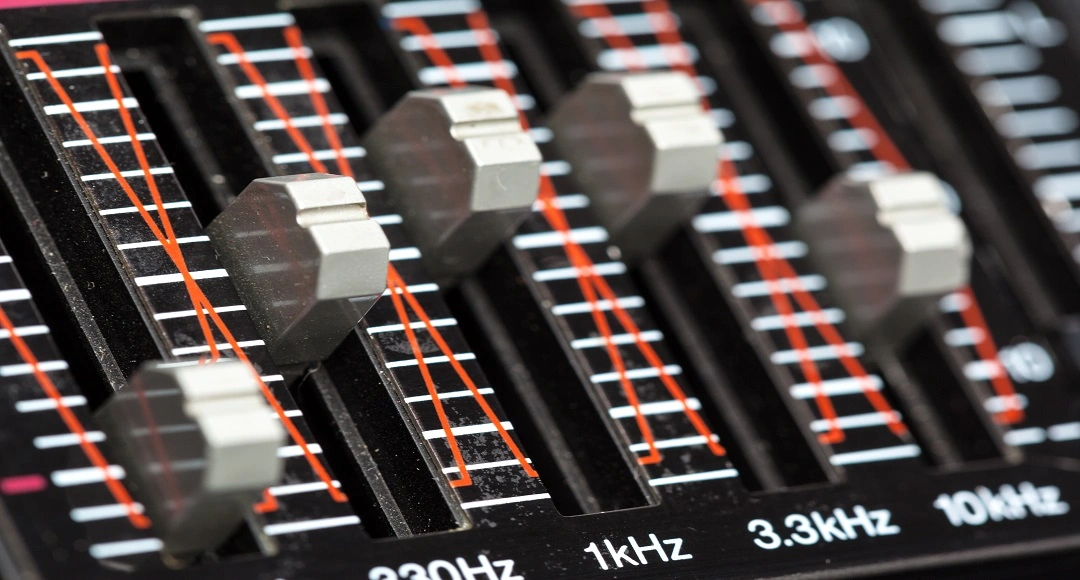 Quad Equalizer: Guide How to Master 4-Band Audio in 2026