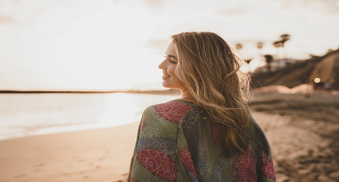 The Quiet Case for Getting Your Glow From the Inside Out