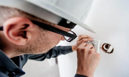 How Industrial Safety Automation Supports Machine and Worker Safety