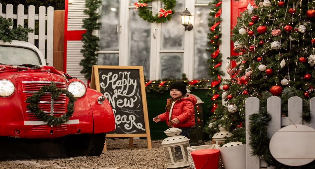 How to Host Holiday Gatherings When Your Driveway Has Limited Parking